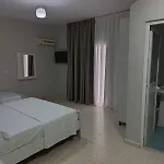 Alex Otel Ksamil