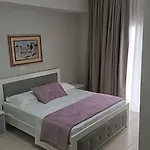 Otel Alex 3*