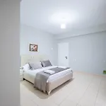 Alex 3* Ksamil