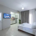 Otel Alex Ksamil