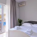 Alex Otel Ksamil