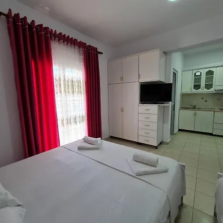 Summer Time Hotel 3*