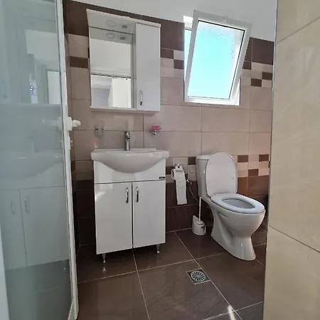 Summer Time Hotel Ksamil