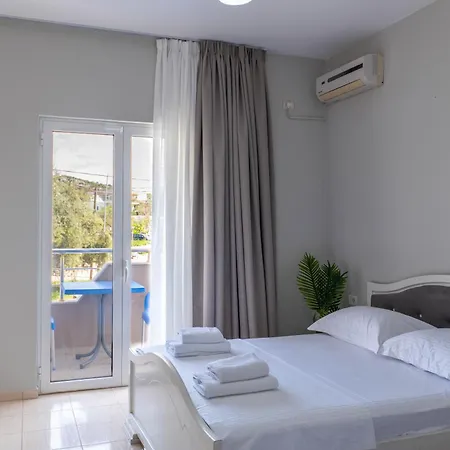 Hotel Alex Ksamil