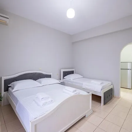 Hotel Alex Ksamil