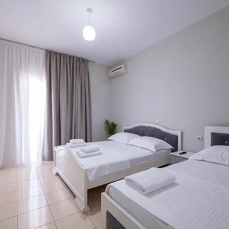 Hotel Alex Ksamil