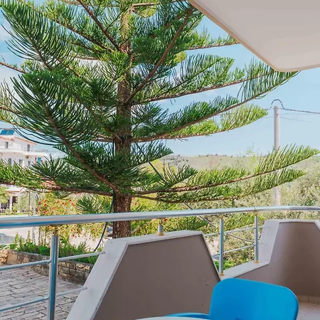 Alex Hotel 3*