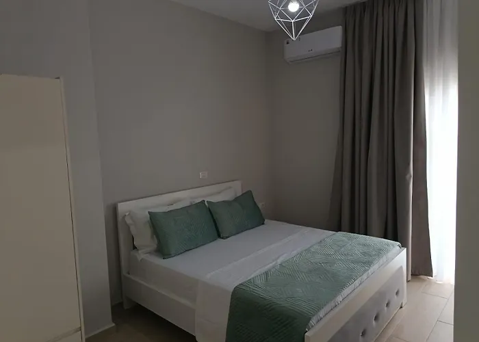 Hotel Alex