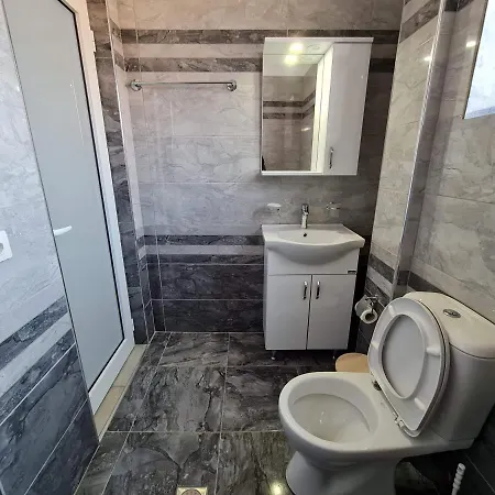 Summer Time Hotel Ksamil