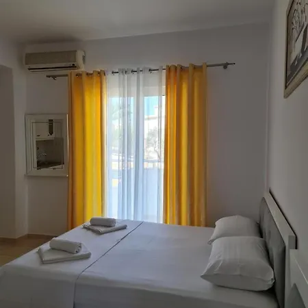 Summer Time Hotel Ksamil